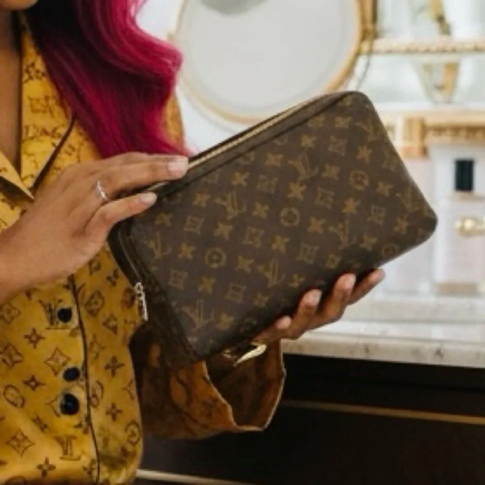 LOUIS VUITTON Monogram Trousse Toilette 28, Box, Dust, & Gift Bags, LV Card, EUC